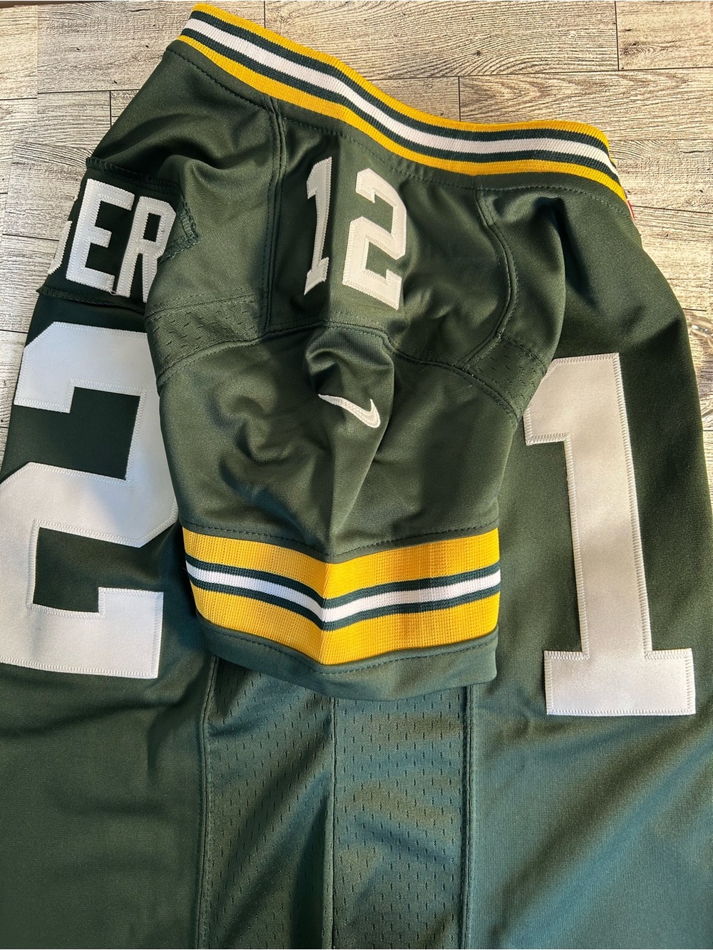 Aaron Rodgers Green Bay Packers Nike On Field Jersey Women’s Medium #12 NWT - Picture 9 of 14